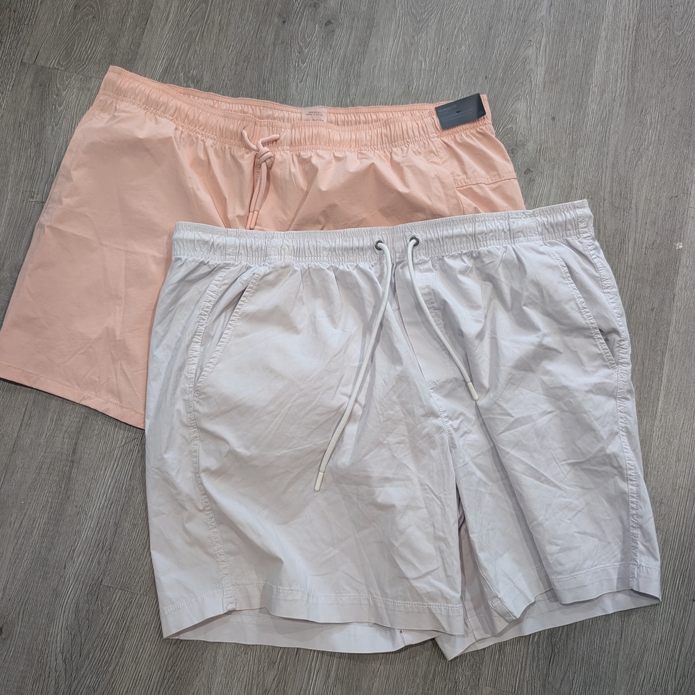 Lot Of 2 VRST Men's Shorts - 7" Tinted Grey & 5" Pink Crepe NWT XXL